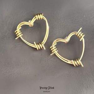 18k Yellow Gold Plated Barbed Wire Heart Stud Earrings